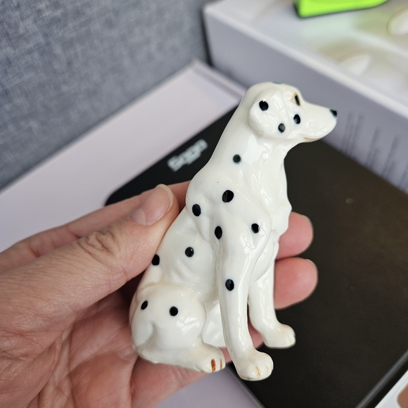 Vintage Dalmatian Porcelain Figurine - Picture 6 of 11